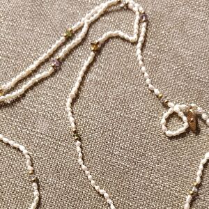 Elegant Beaded Necklace with Gold Accents